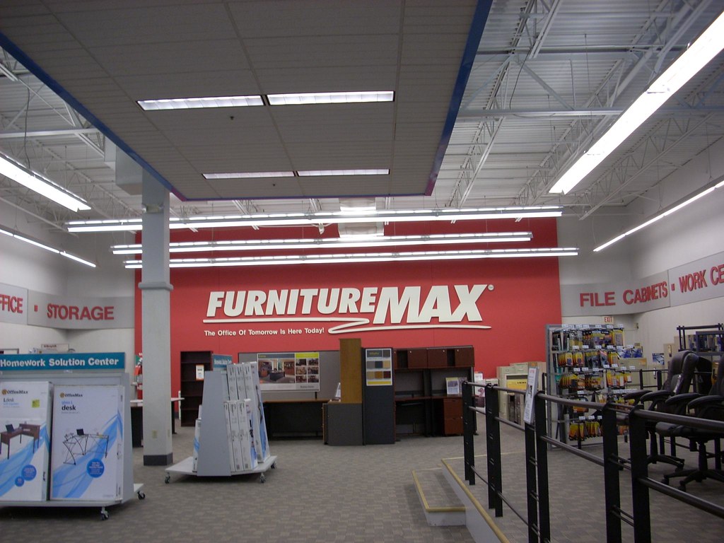 OfficeMax interior OfficeMax 6355 (36,460 square feet) 12… Flickr
