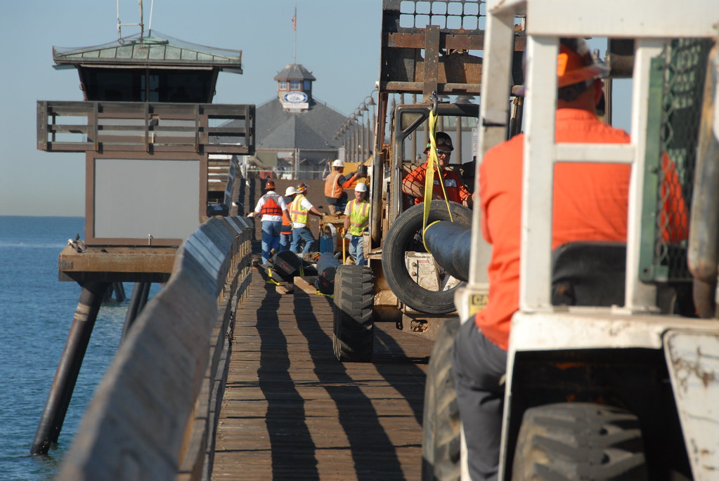 Imperial Beach Pier Maintenance Project (Courtesy Dale Fr… Flickr