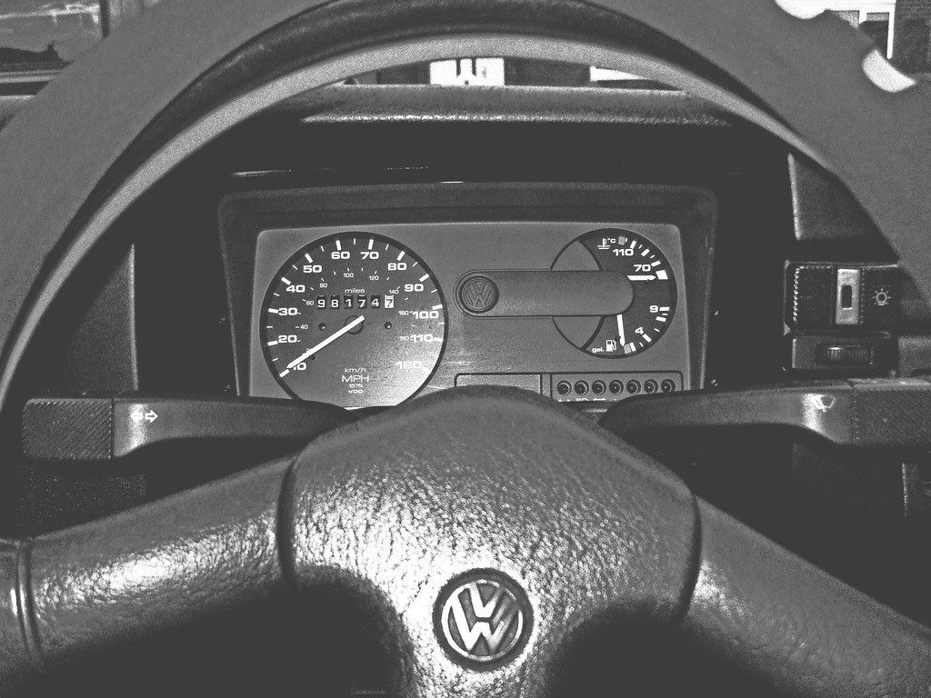 VW Polo steering wheel norbet1 Flickr