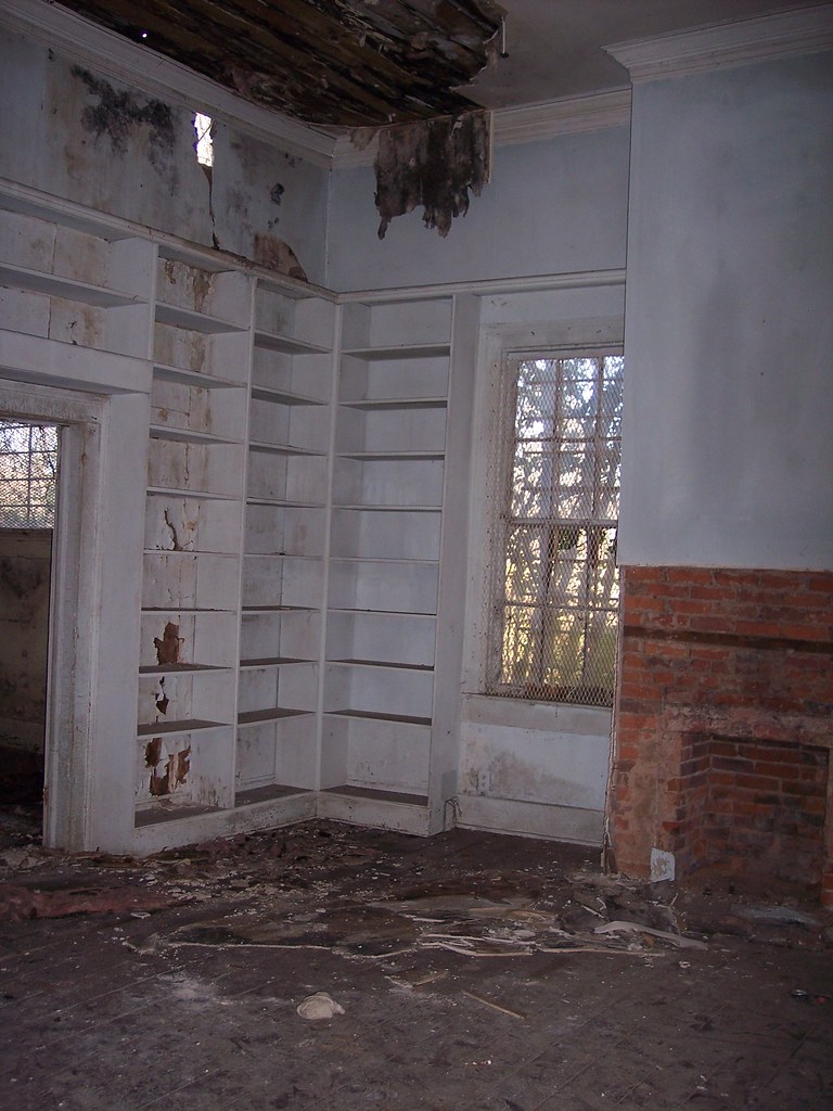 Deville House Room to the Right When I first saw this ro… Flickr