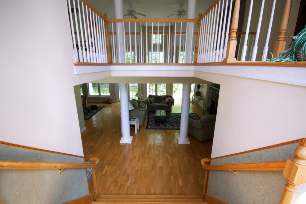 stairs looking down A fabulous custom 3 bedroom 2 1/2 bath… Flickr
