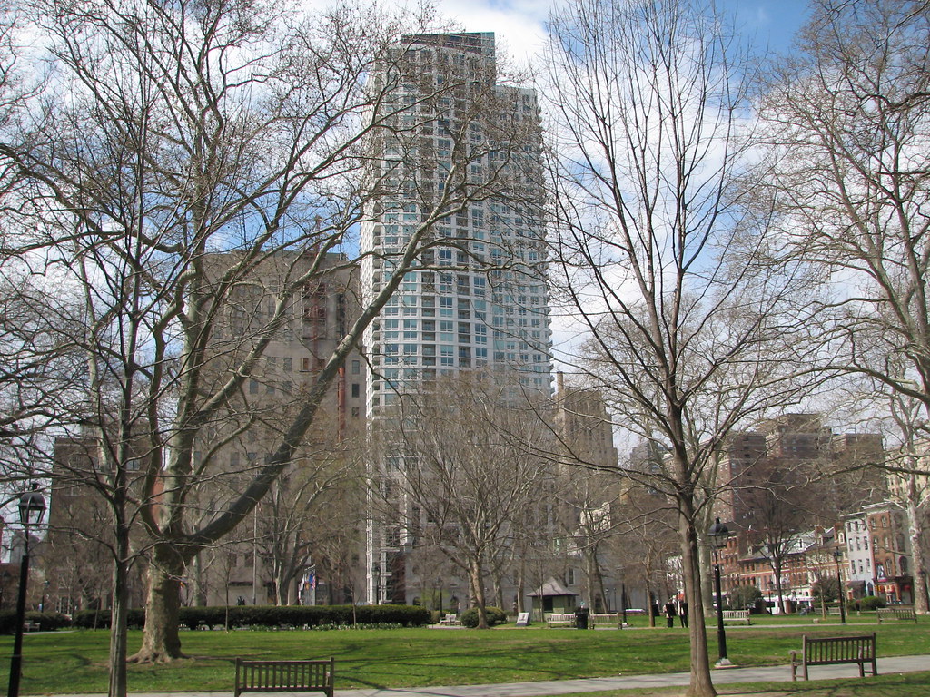 The St. James condos from Washington park 45 floors 8th … Flickr