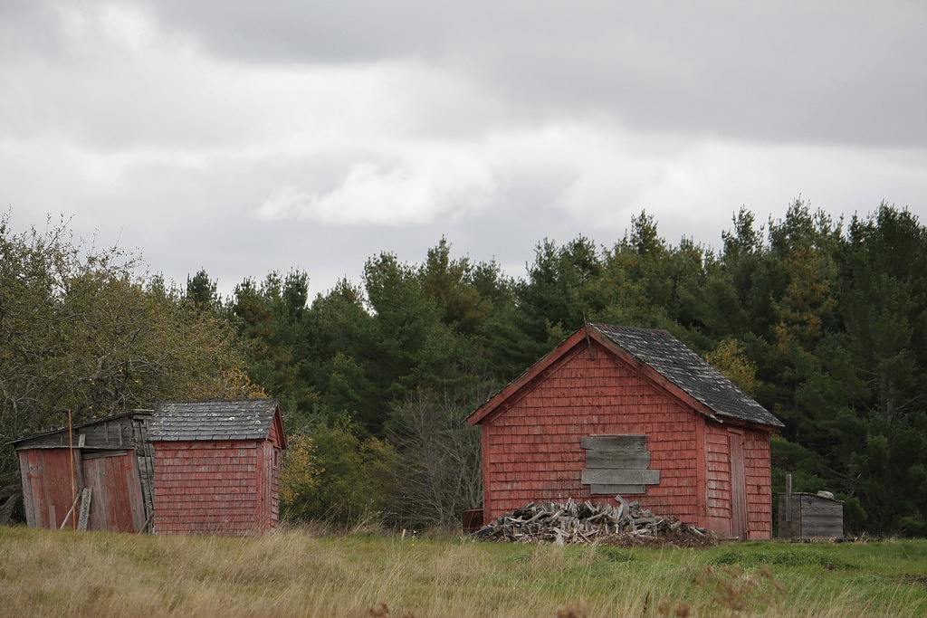 East Clifford, N.S. Associated buildings near an old barn … Flickr