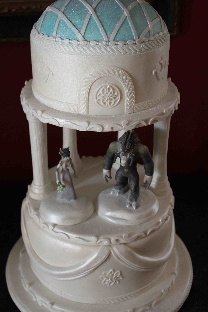 World of Warcraft Wedding cakesbynatalie.ca We met playi… Flickr