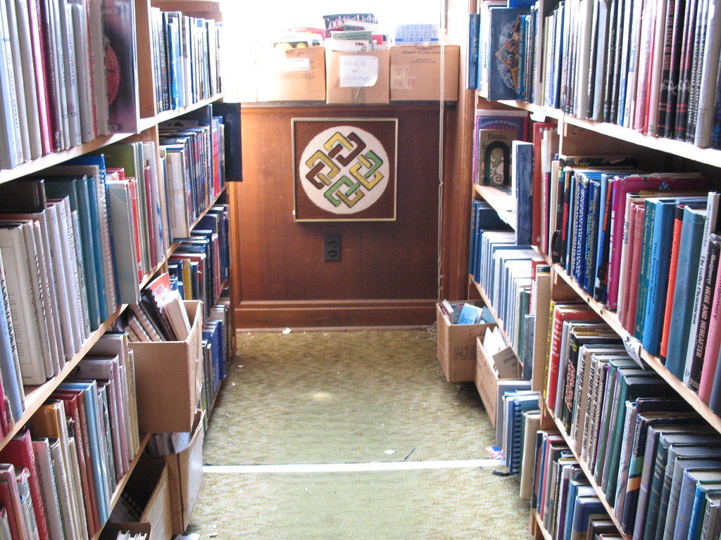 John K. King BooksDetroit Down one of the aisles. Flickr