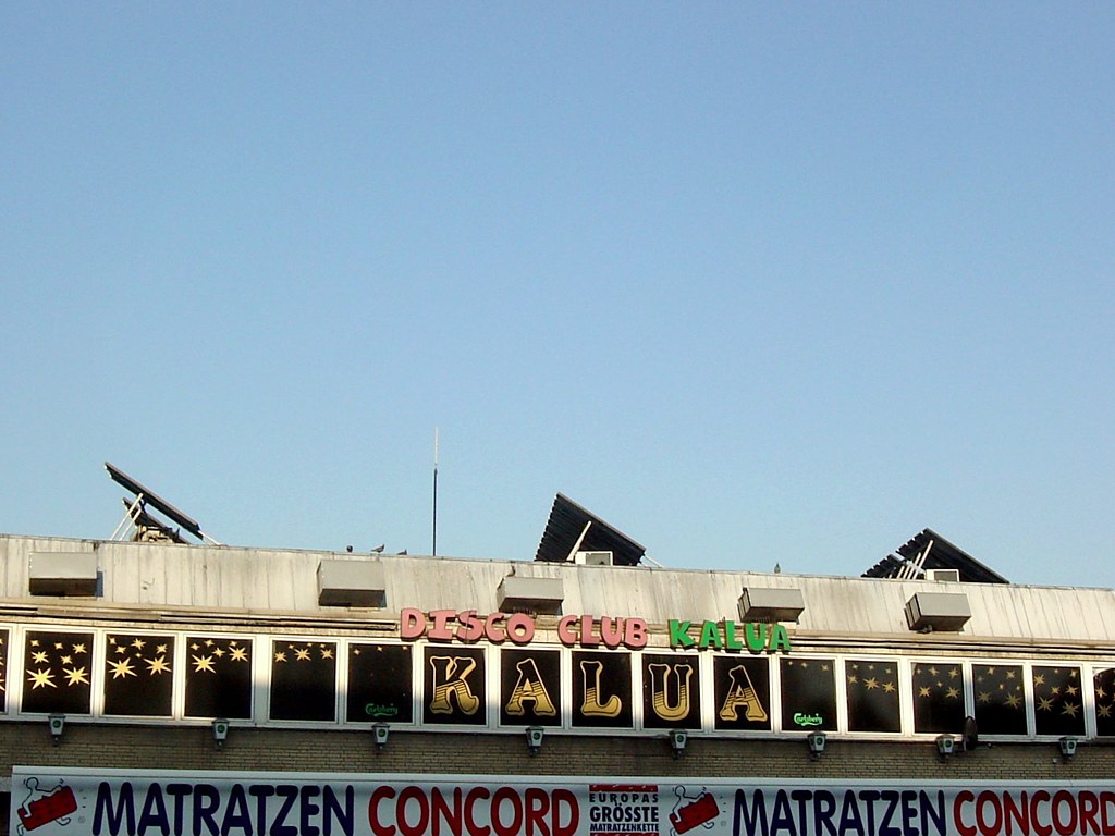DISCO CLUB KALUA * * * stefan1024 Flickr