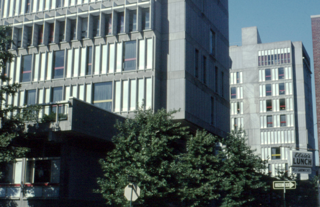 Holyoke Centre, Cambridge, USA. Architects; Sert Jackson &… Flickr