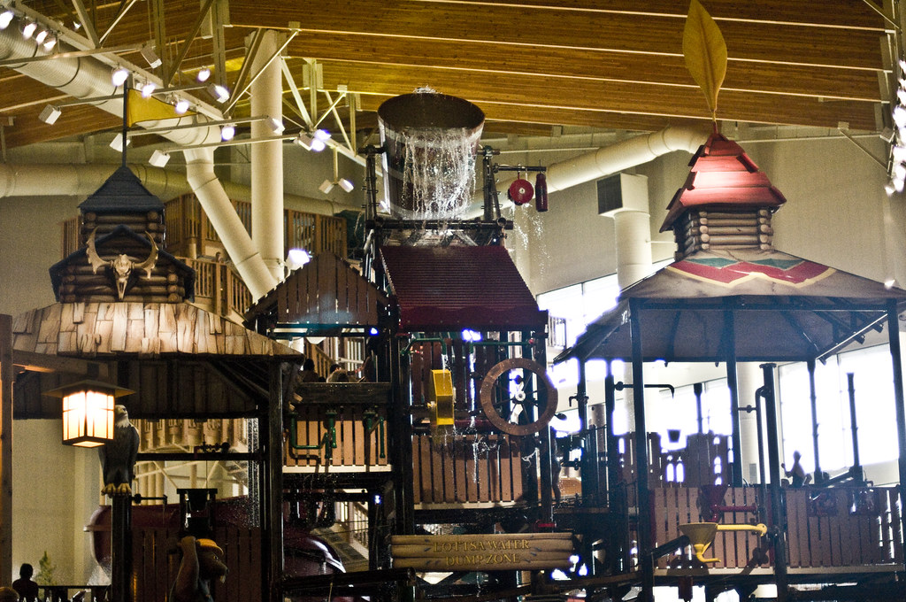 Big Splash Bucket Great Wolf Lodge 2009 John Q. Porter Flickr