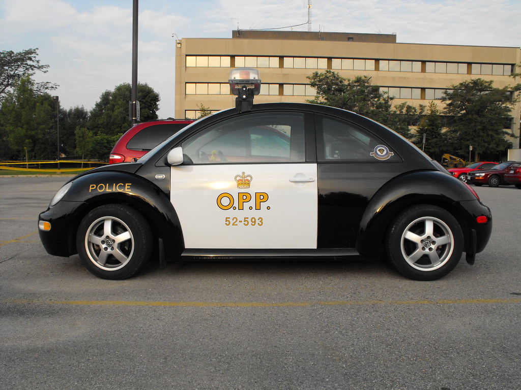 Ontario Provincial Police VW (Beetle) Larry Thorne Flickr