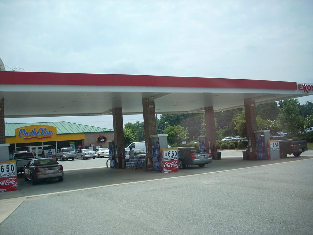 Exxon/On the Run Charlotte, NC, 10023 N Tryon Street Flickr