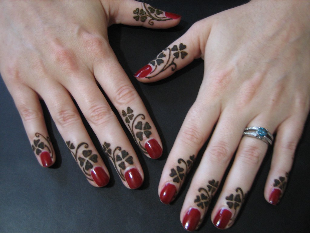 Clover Henna for a Bride on her way to Ireland! Carmel Clavin Flickr