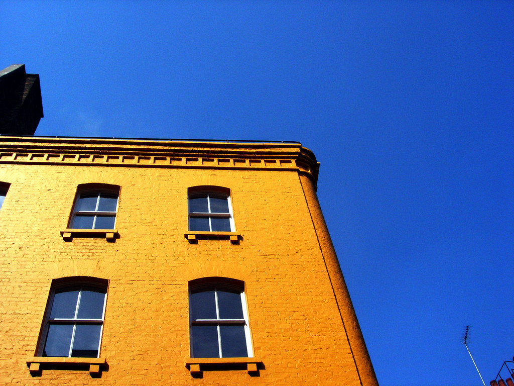 Yellow Building Blue Sky Carnaby Street London Flickr