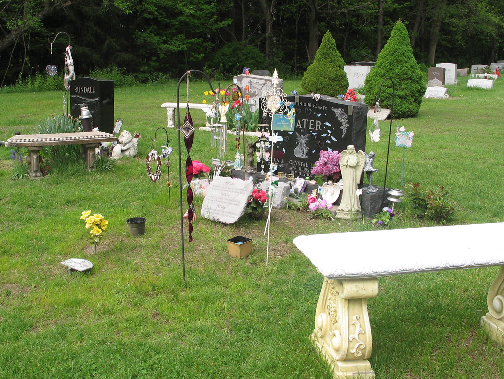 Upstate NY Cemetery Pine Plains Luke Dohner Flickr