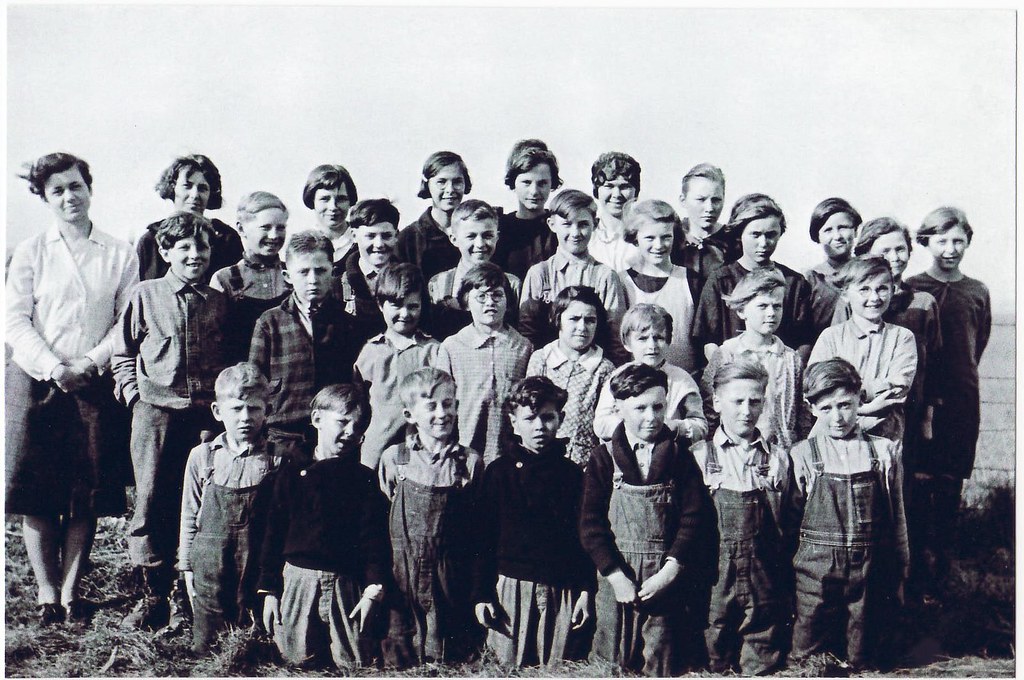 Pleasant Prairie School 1927 Pleasant Prairie School 1927 Flickr