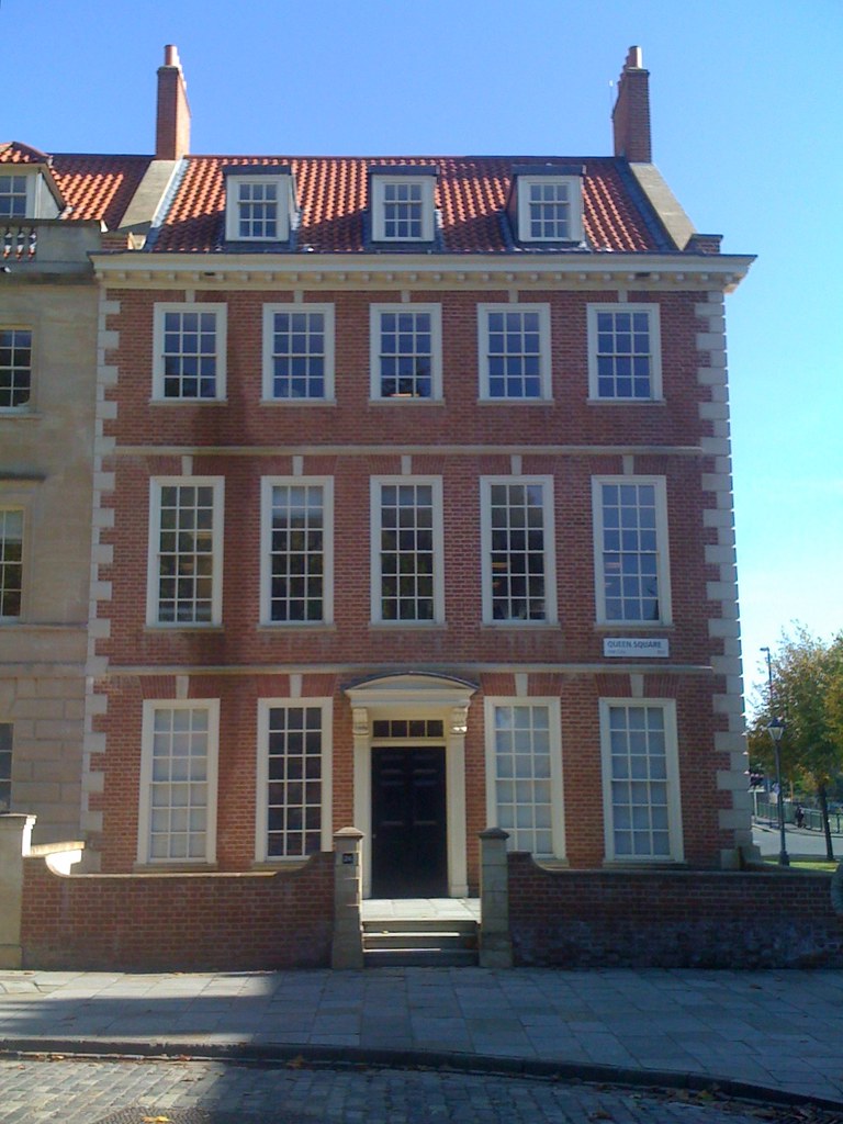 A House in Queens Square, Bristol dave patten Flickr