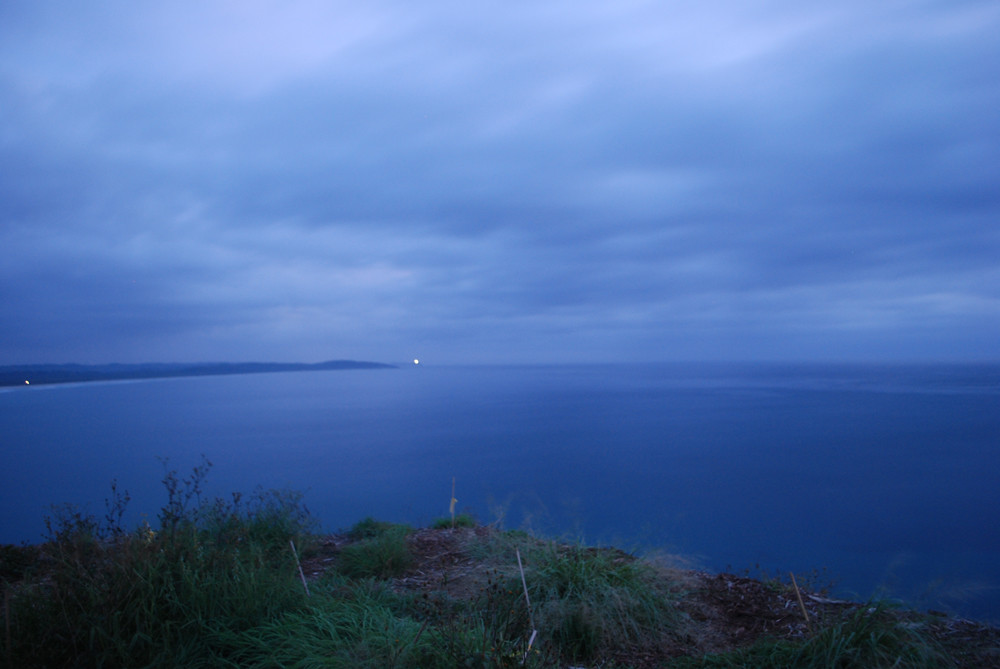 523am, byron lighthouselight from lennox point. mae, Flickr