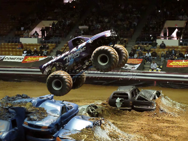 Mopar Magic CHARLOTTE, NC JAN 2 The Monster Truck Frees… Flickr