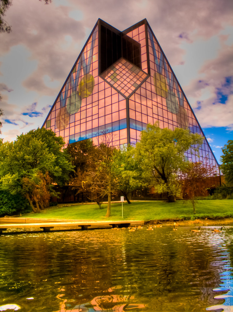 Royal Canadian Mint Tthe Royal Canadian Mint in Winnipeg. … Flickr