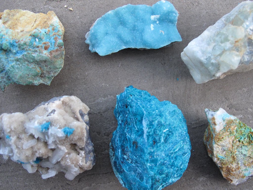 turquoise blue minerals blue thing, hemimorphite. fluorite… Flickr