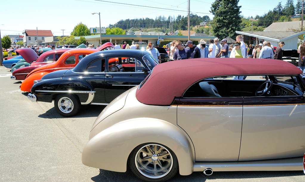 Fortuna Redwood AutoXpo 2009 110 Cars on display at the … Flickr