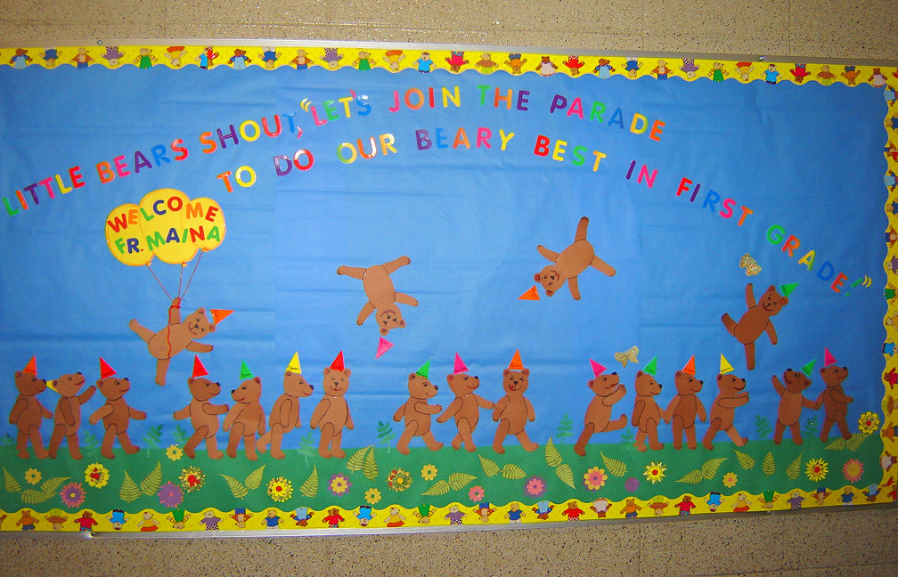 1st Grade Bulletin Board 1 of 10 photos Each school year… Flickr