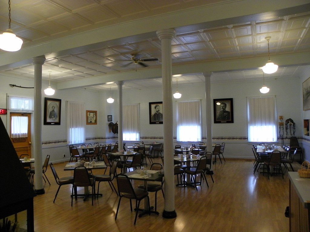 Fort Robinson Lodge and Restaurant Fort Robinson State Par… Flickr