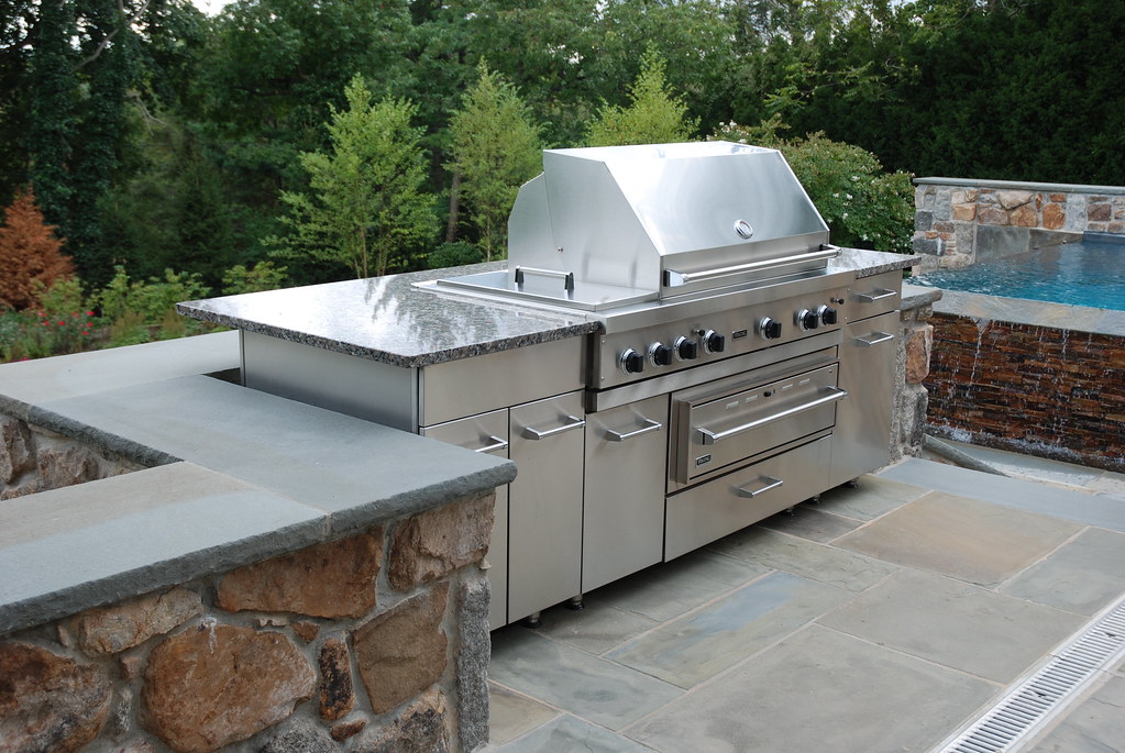 Viking Outdoor Kitchen Viking 53" grill with side burner, … Flickr