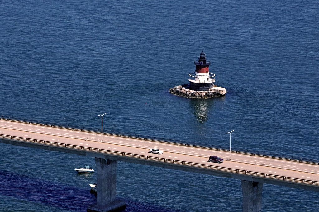 Plum Beach Lighthouse, Rhode Island Aerial view of Plum Be… Flickr