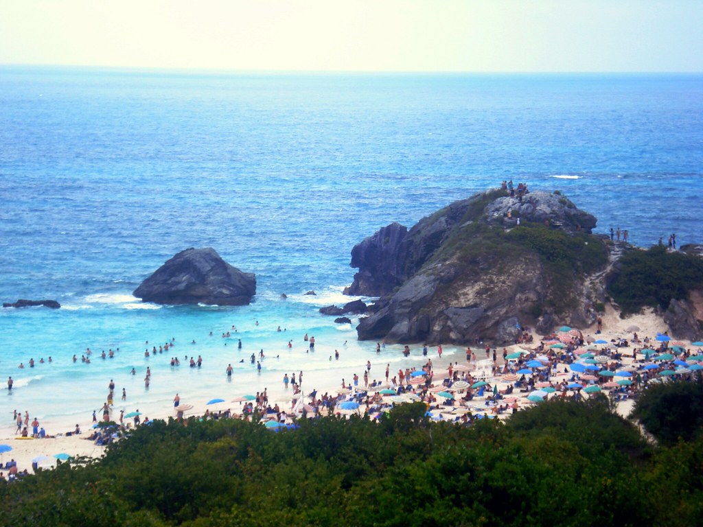 Horseshoe Bay One of Bermudas most famous beaches but also… Flickr