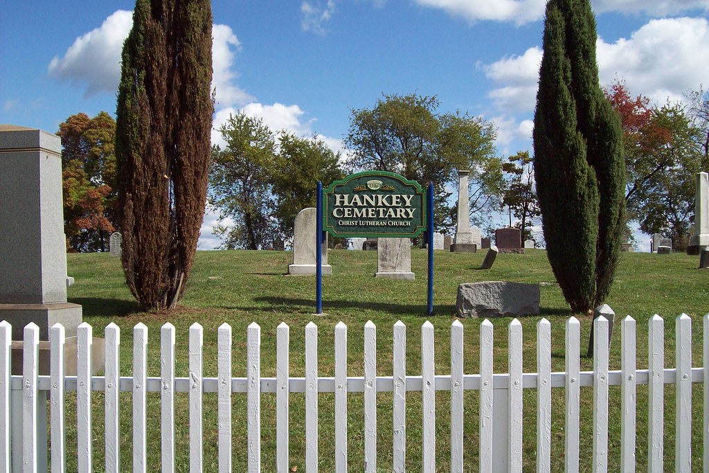 Hankey Church Cemetery 2 Viewed on this beautiful Octobe… Flickr