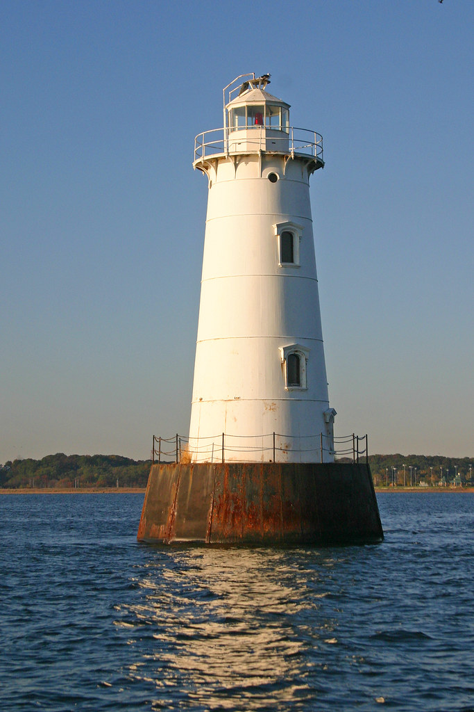 Great Beds Lighthouse, New Jersey Great Beds Lighthouse, N… Flickr