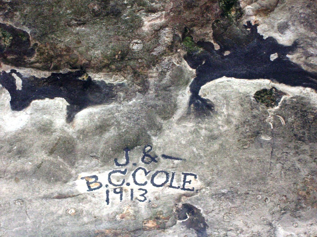 CIMG1273b CaveinRock, Illinois cave ceiling dlmchicago Flickr