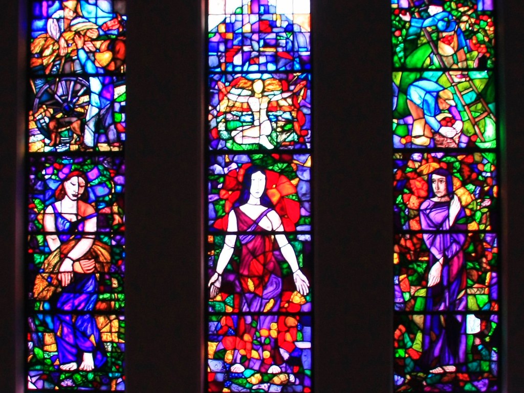 stained glass art Stained glass Museum Bank Mandiri, Jak… Flickr