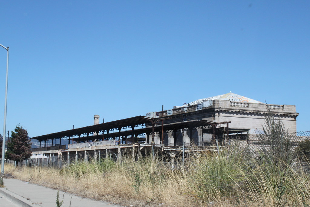 The 16th Street Station It's here Gregg Tavares Flickr