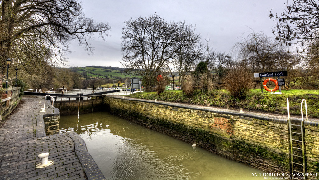 Saltford Lock Somerset DSC_0241_2_3_tonemapped AreKev Flickr