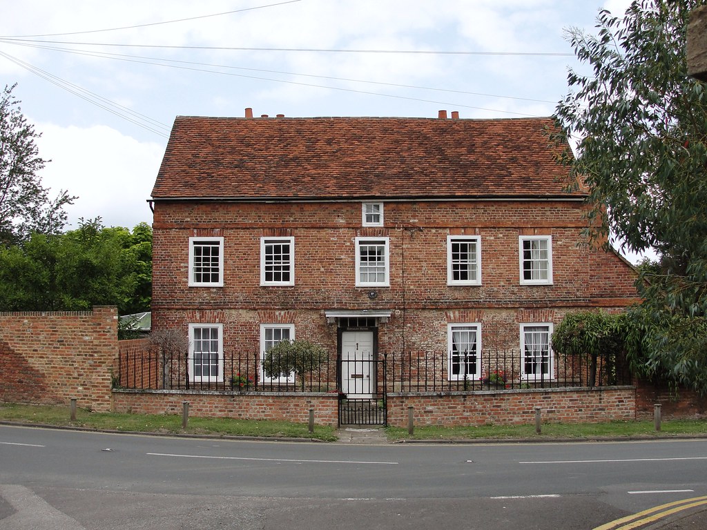 Thorpe Village In and around Church Approach Maxwell Hamilton Flickr