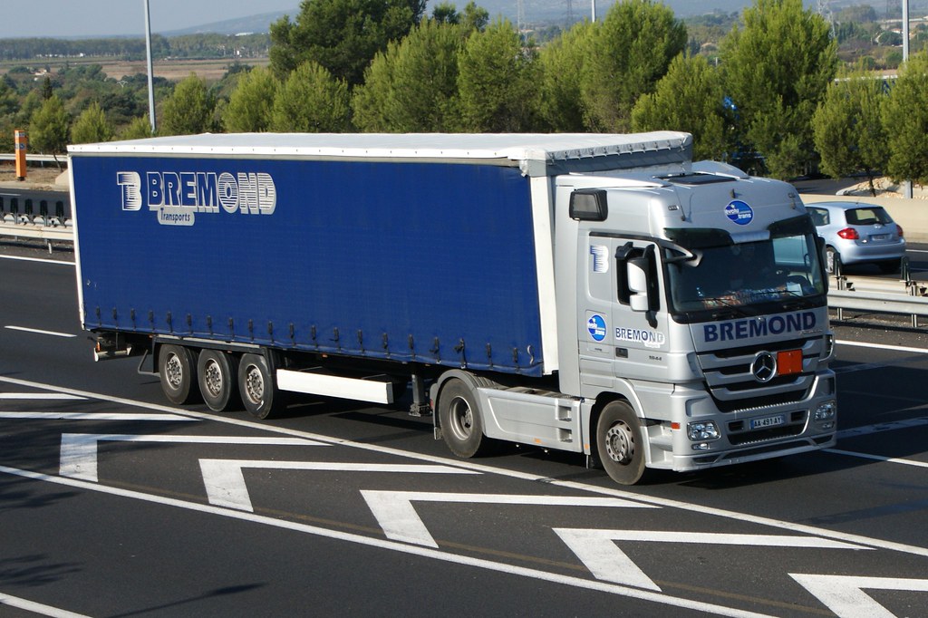 Bremond (FR) NotrucksNolife Flickr