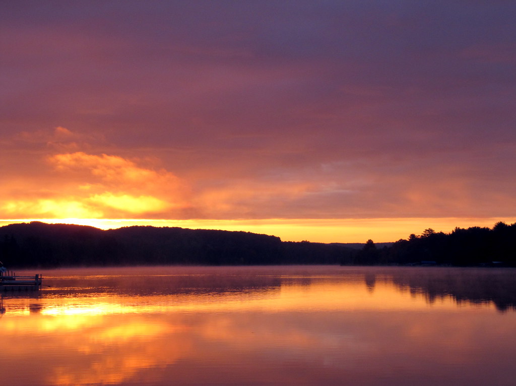 Clam Lake Sunrise 2 A different zoom of the sunrise over C… Flickr