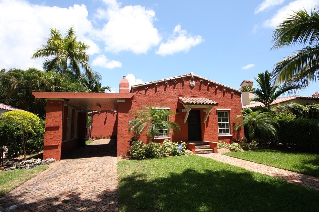 Old Spanish home at 537 San Lorenzo for Sale 18 Janie Coffey Flickr