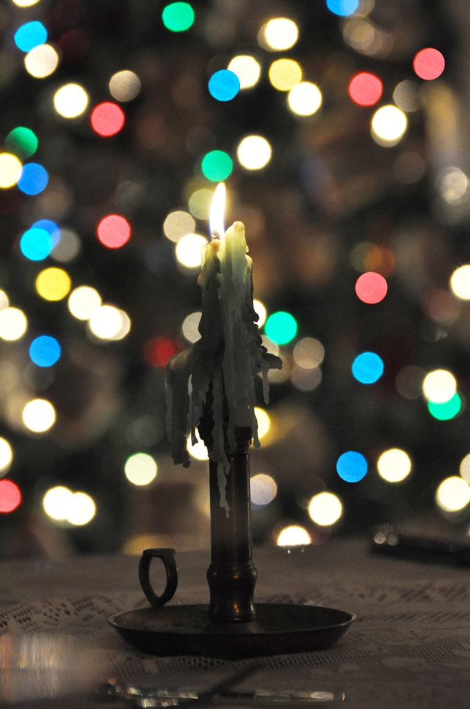 Candlelight "Time is the fire in which we all burn." Sta… Flickr