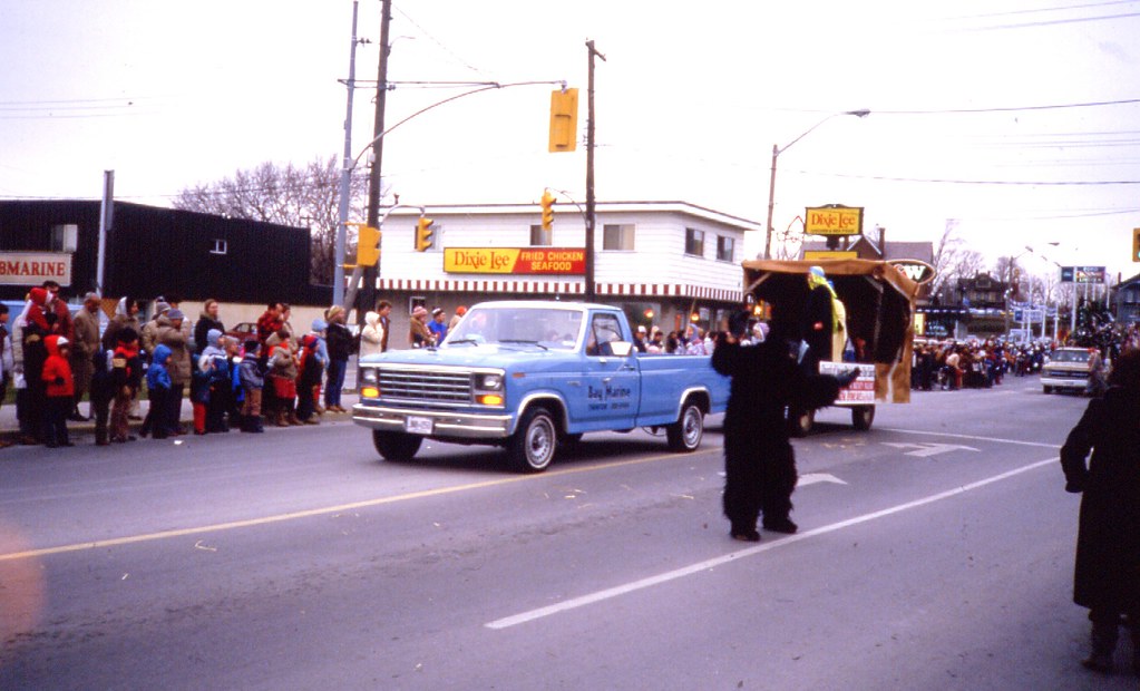 Trenton Santa Claus Parade, 1983 04 Robert Taylor Flickr