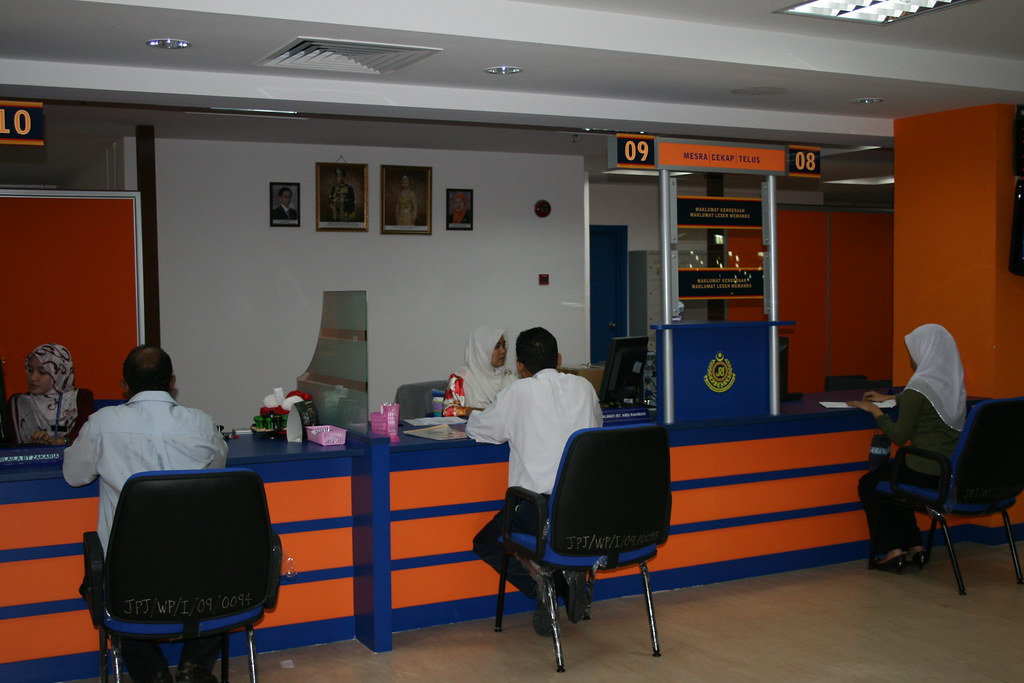 Kaunter Urusniaga 01 jpjmajujunction akim jpj Flickr