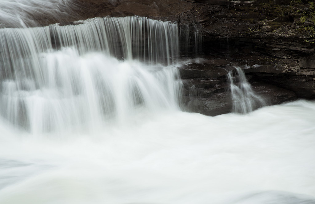 Fall Creek Falls Detail still plenty of water moving over … Flickr