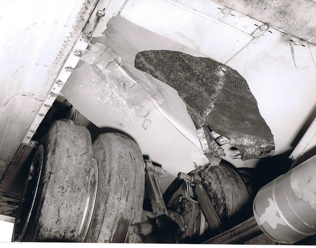 Vulcan wheel well damage There photos belong to David Chil… Flickr