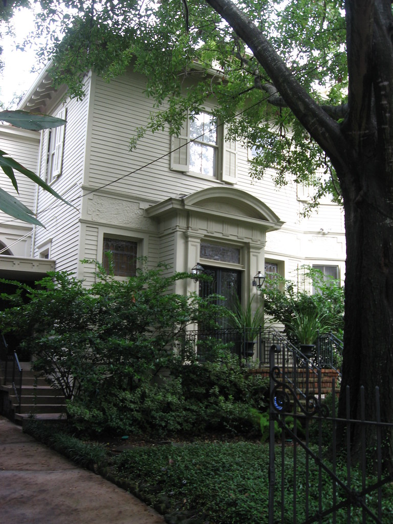Coliseum Street, Garden District, New Orleans, Louisiana (… Flickr