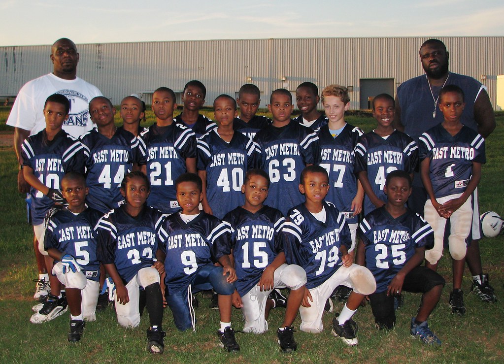 Youth Team of the Week The Atlanta Falcons awarded the Eas… Flickr