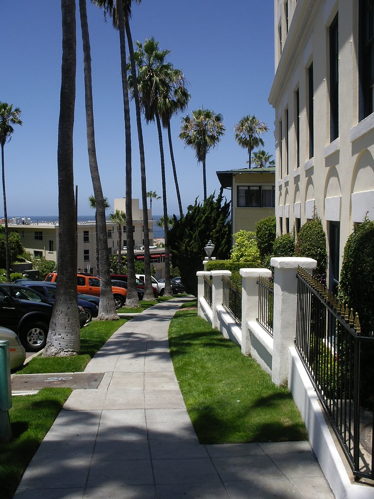 Street in La Jolla, California **Mary** Flickr