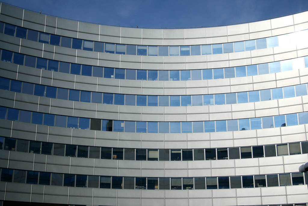 Place des 9 Martyrs du Lycée Buffon Paris (France) Flickr