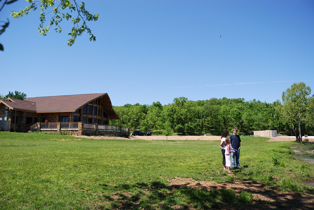 Club house 17 May 2009 lake Springfield, Missouri Copy… Flickr