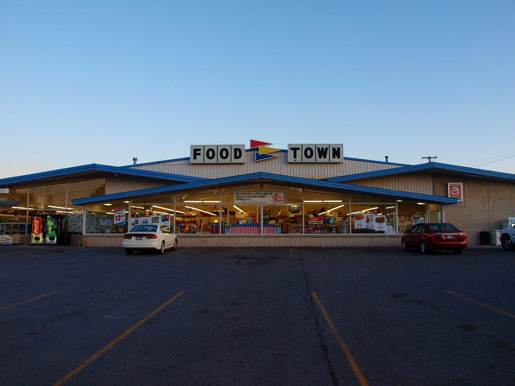 to Food Town Soda Springs, Idaho Phydeaux460 Flickr